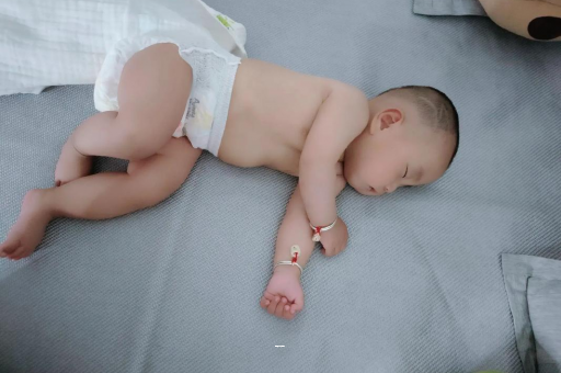 邓州宝宝突然很多眼屎